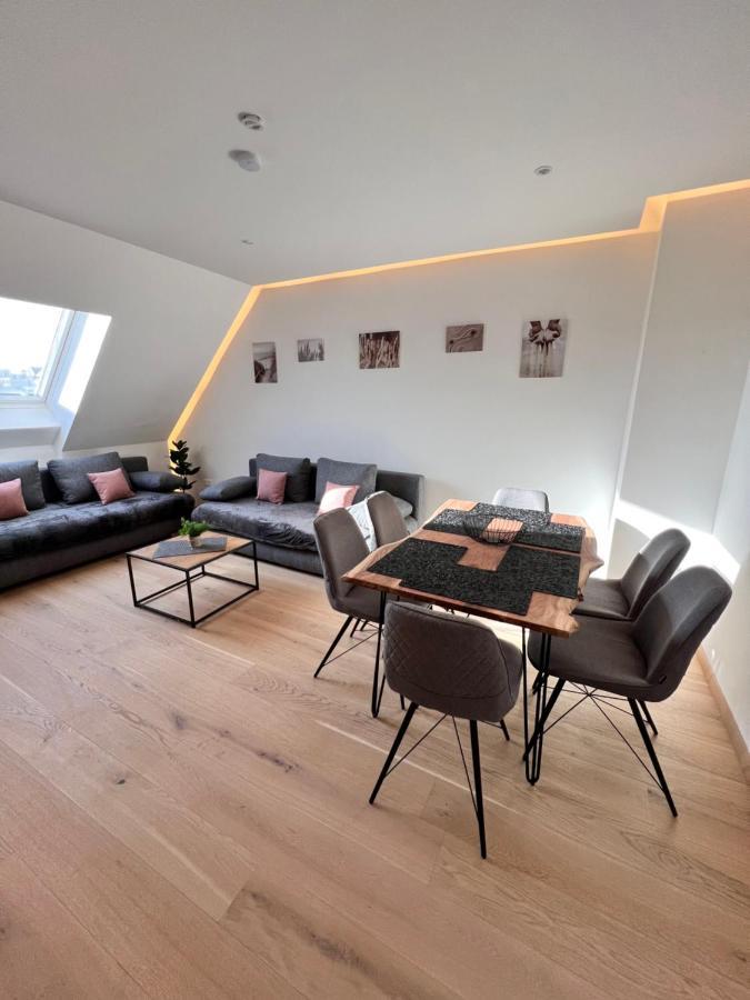 Modern Flat Vienna With Two Rooms Bagian luar foto